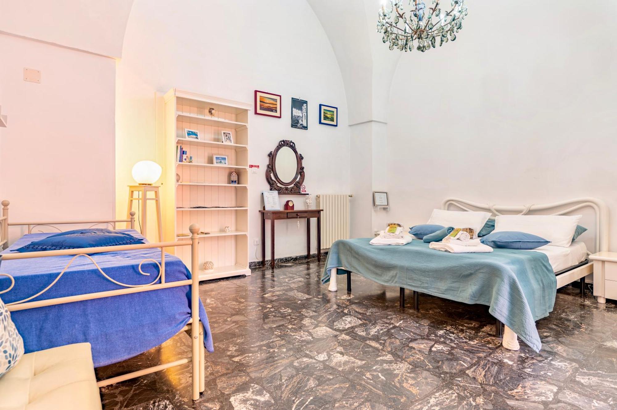 Γενος - Ghenos Apartment ออสตูนี ภายนอก รูปภาพ
